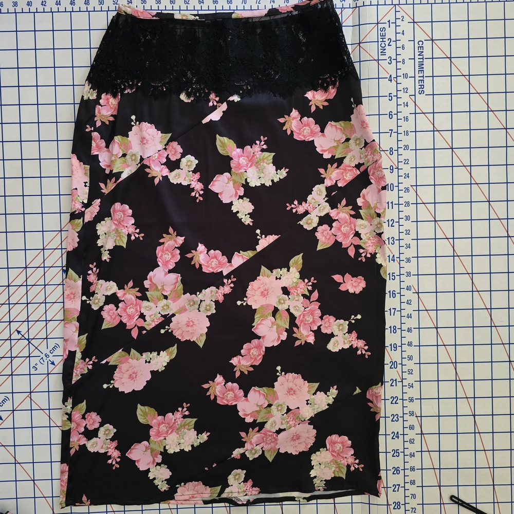 FOR LOVE & LEMONS x Victorias Secret Melrose Bodysuit w/Matching Skirt - Picture 7 of 13